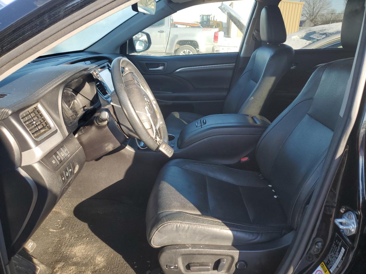 2017 Toyota Highlander VIN 5TDDZRFH3HS448735 Copart auction photo, all over damage thumbnail 7