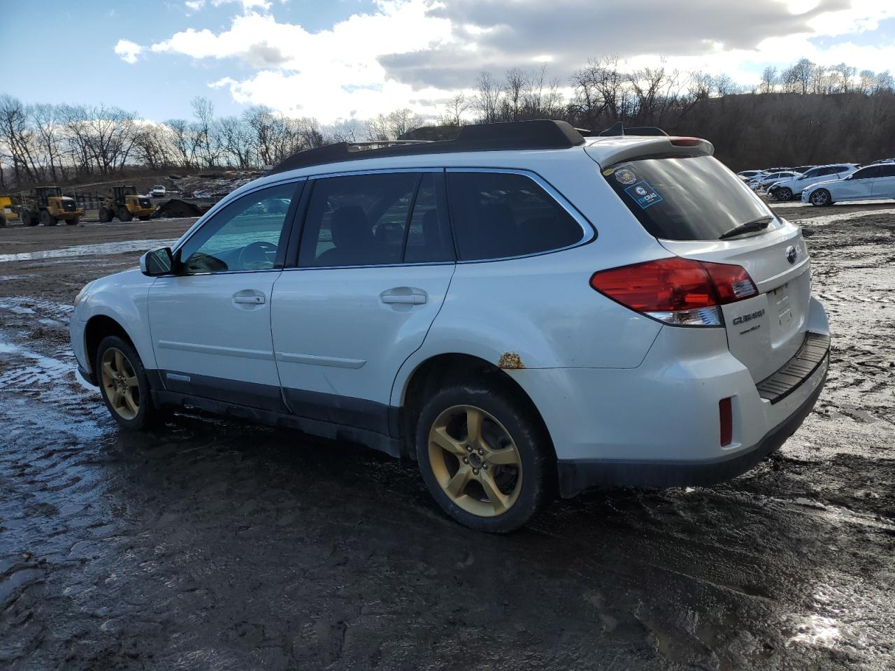 2011 Subaru Outback VIN 4S4BRBKC5B3443050 Copart auction photo, rear end damage thumbnail 2