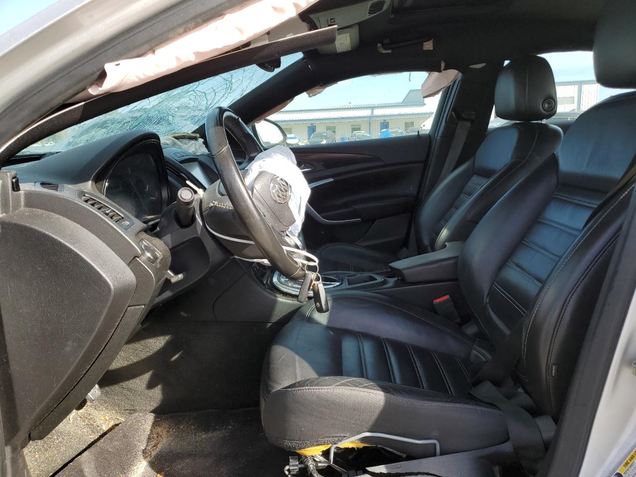 2016 Buick Regal VIN 2G4GU5GXXG9109077 Copart auction photo, front end damage thumbnail 7