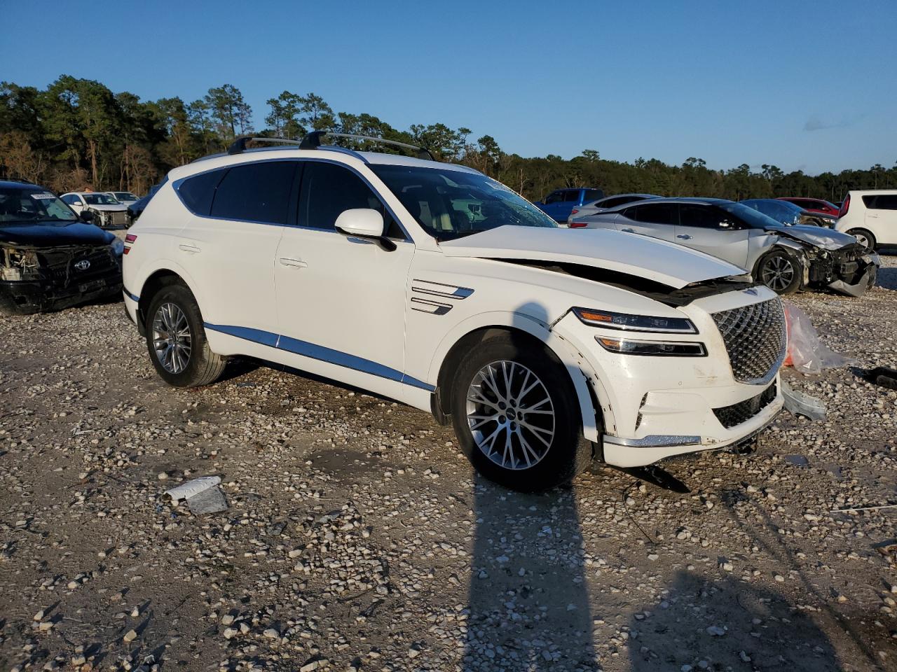 2022 Genesis Gv80 VIN KMUHB4SB9NU082665 Copart auction photo, front end / side damage thumbnail 4
