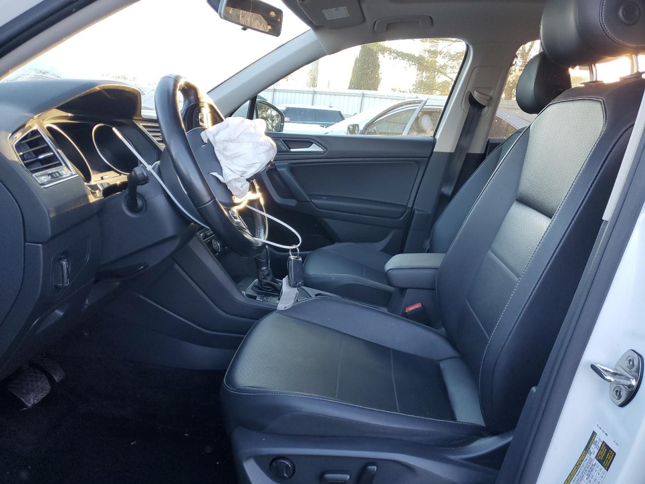 2019 Volkswagen Tiguan VIN 3VV2B7AXXKM079640 Copart auction photo, front end damage thumbnail 7