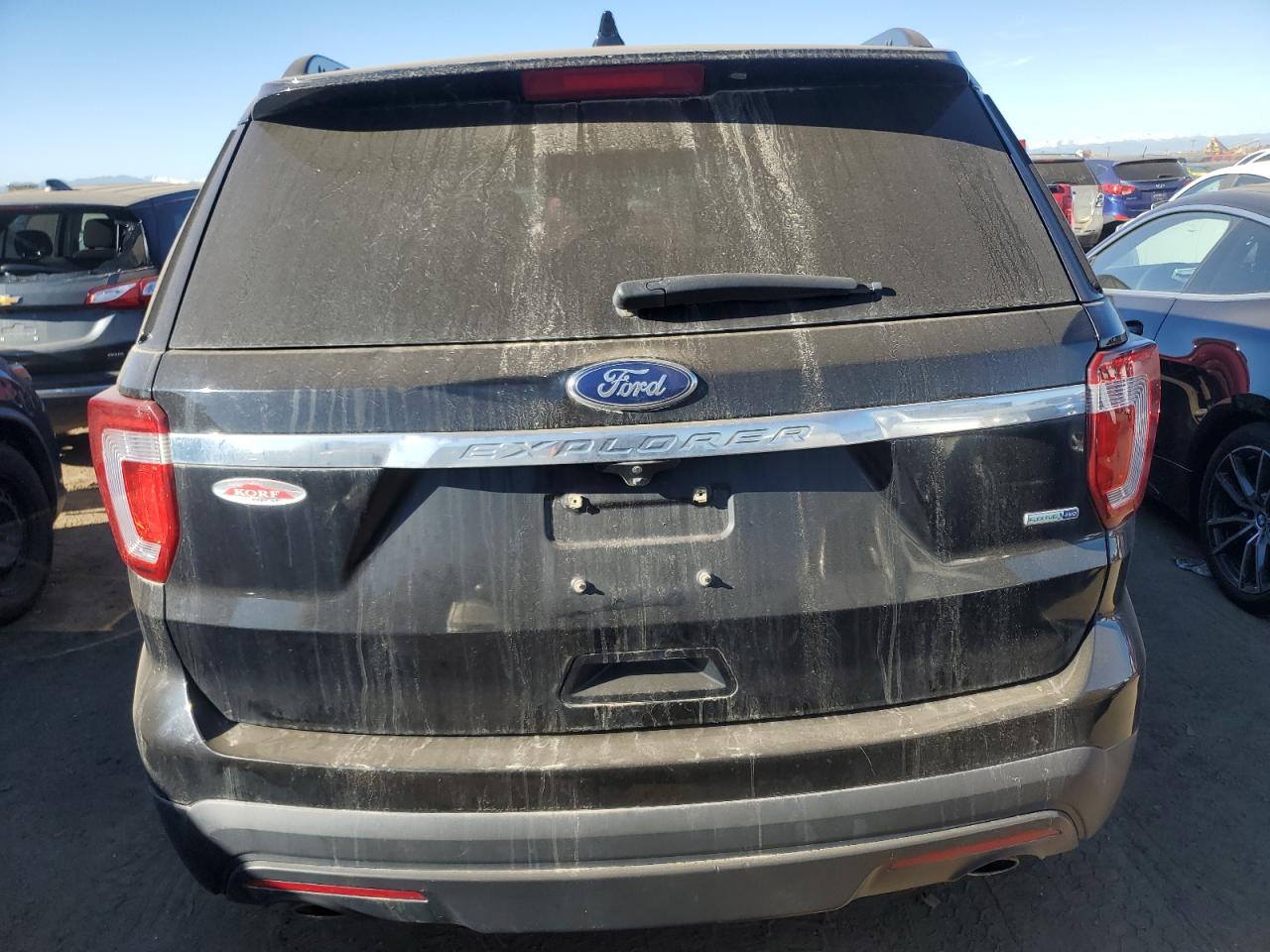 2016 Ford Explorer VIN 1FM5K8B82GGB18291 Copart auction photo, front end damage thumbnail 6
