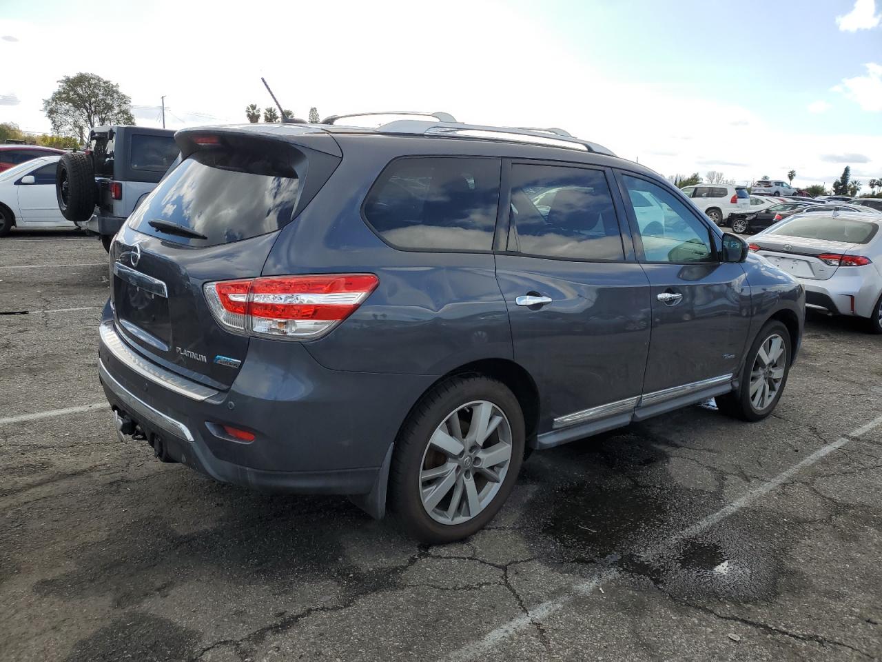 2014 Nissan Pathfinder VIN 5N1CR2MN8EC655464 Copart auction photo, normal wear / mechanical damage thumbnail 3