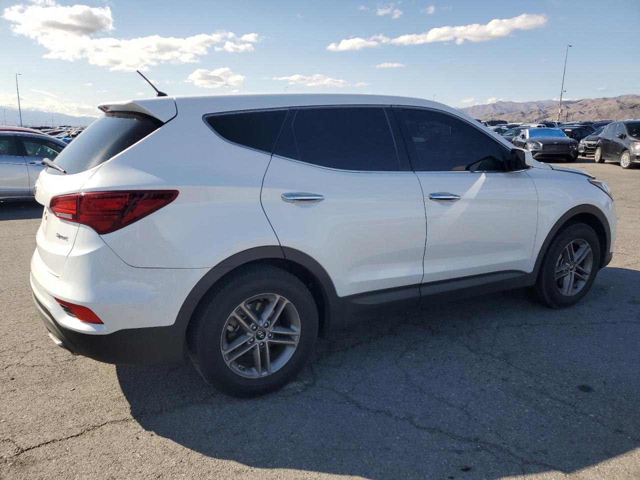 2018 Hyundai Santa Fe VIN 5NMZT3LB2JH098060 Copart auction photo, front end / side damage thumbnail 3