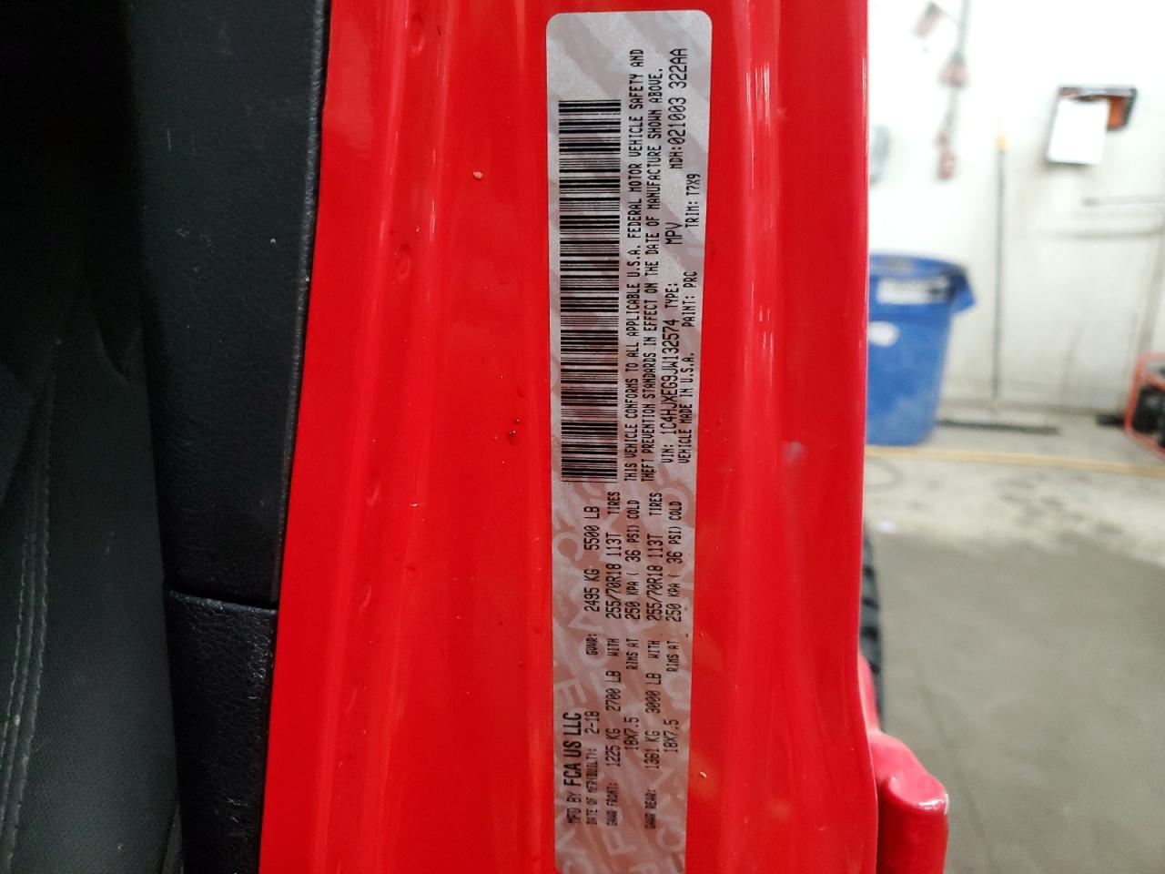 2018 Jeep Wrangler VIN 1C4HJXEG9JW132574 Copart auction photo, rollover / minor dent/scratches damage thumbnail 14