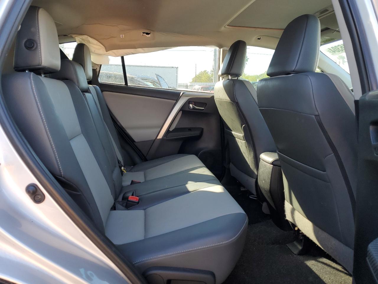 2015 Toyota RAV 4 VIN 2T3YFREVXFW139955 Copart auction photo, front end damage thumbnail 11