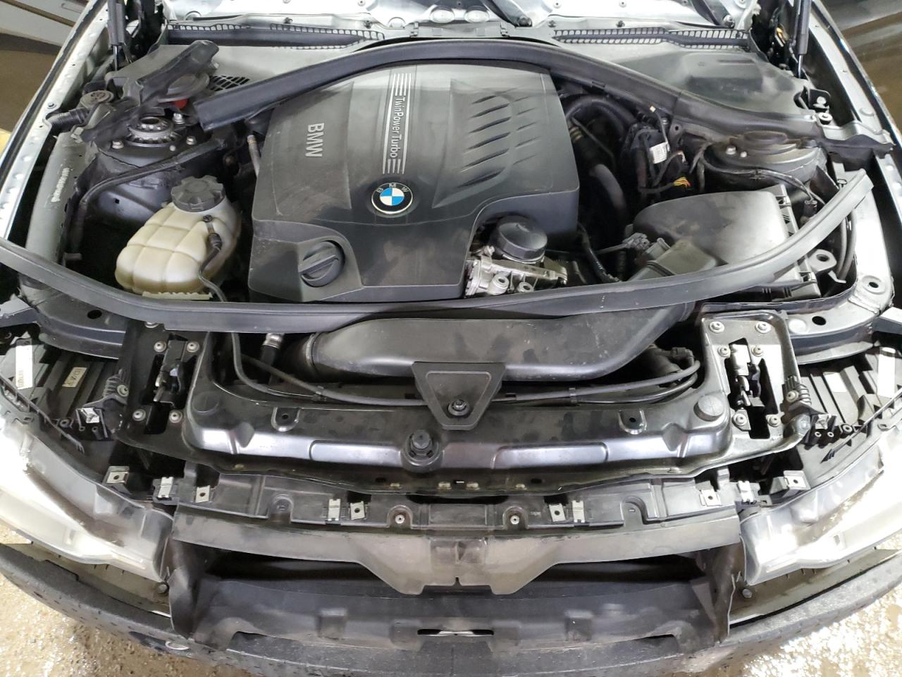 2013 BMW 3er VIN WBA3B9C58DF586370 Copart auction photo, all over damage thumbnail 13