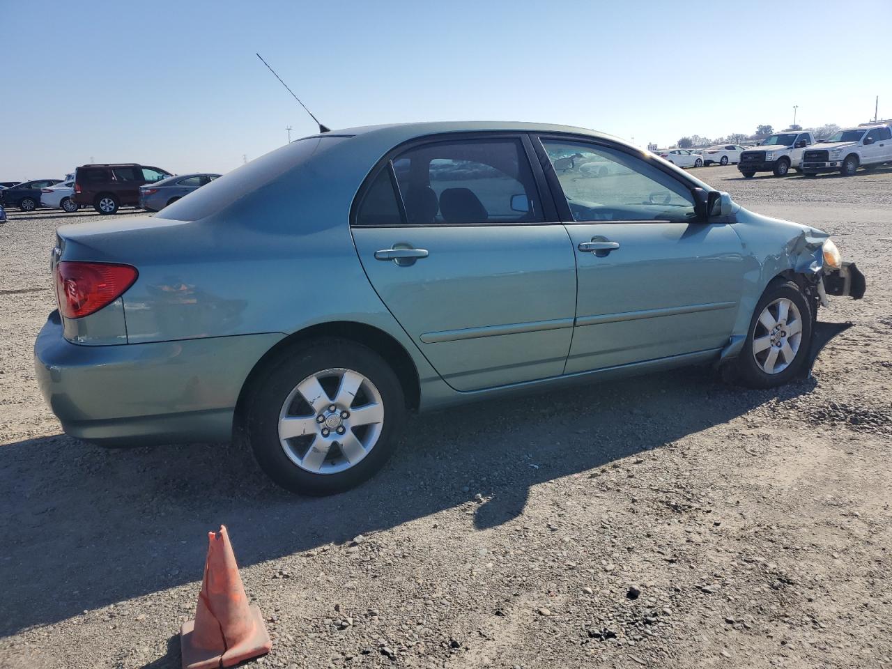 2005 Toyota Corolla VIN 1NXBR30E55Z362087 Copart auction photo, front end / rear end damage thumbnail 3