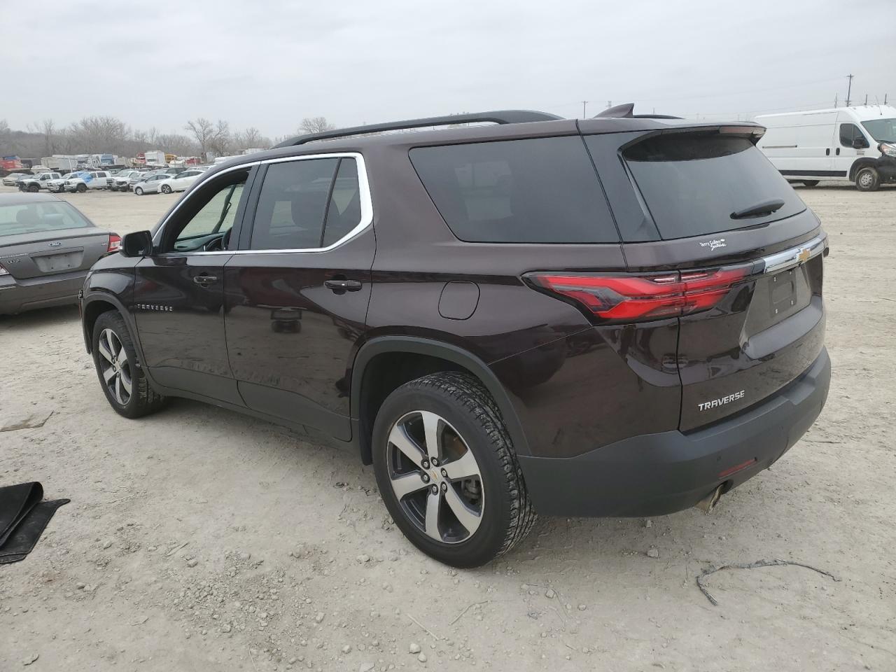 2022 Chevrolet Traverse VIN 1GNERHKW5NJ174425 Copart auction photo, front end damage thumbnail 2