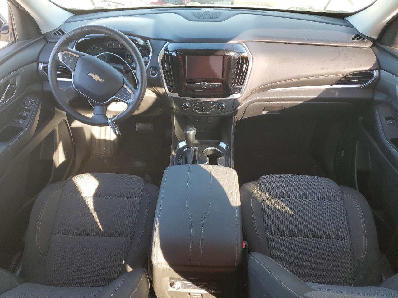 2019 Chevrolet Traverse VIN 1GNERFKW4KJ268361 Copart auction photo, rear end damage thumbnail 8
