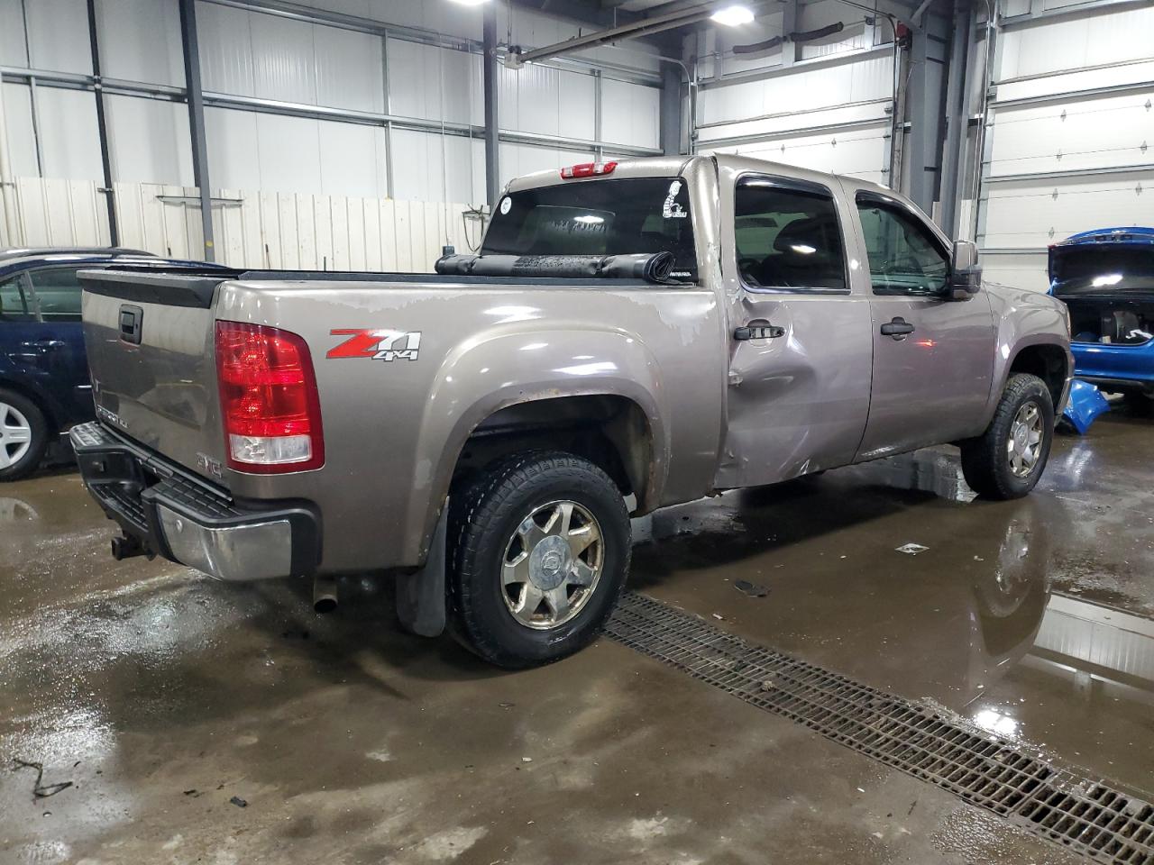 2012 GMC Sierra VIN 3GTP2VE75CG180636 Copart auction photo, side damage thumbnail 3