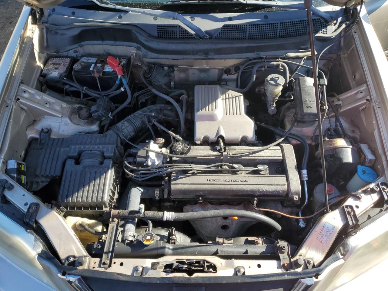 2000 Honda CR-V VIN JHLRD1878YC038852 Copart auction photo, front end / rear end damage thumbnail 12