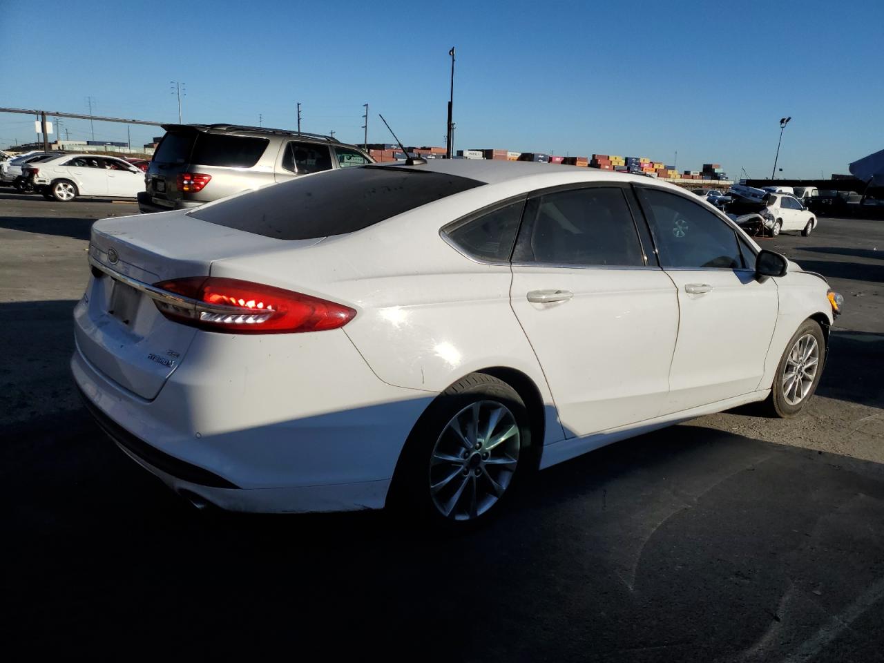 2017 Ford Fusion VIN 3FA6P0LU8HR209122 Copart auction photo, front end damage thumbnail 3