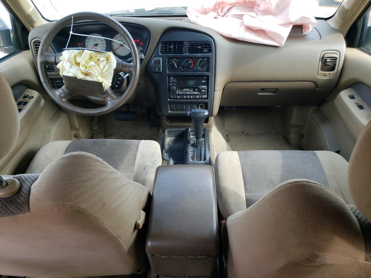 2000 Nissan Pathfinder VIN JN8AR07S9YW396959 Copart auction photo, front end / side damage thumbnail 8