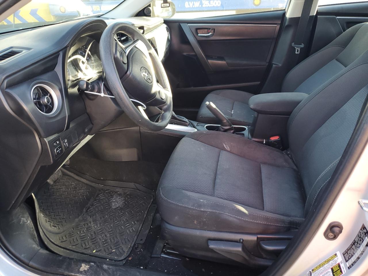 2019 Toyota Corolla VIN 2T1BURHE8KC176627 Copart auction photo, front end / side damage thumbnail 7
