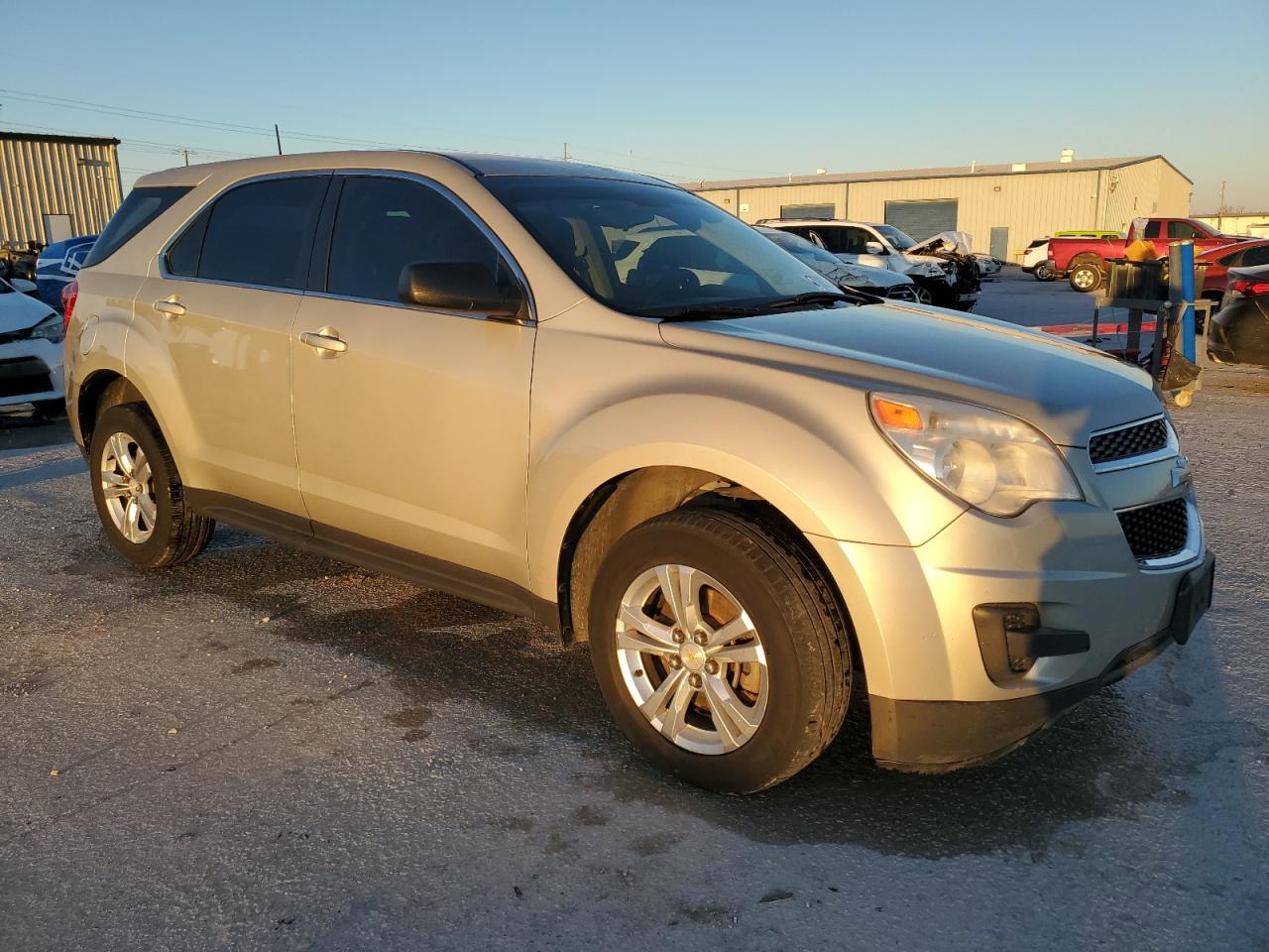 2014 Chevrolet Equinox VIN 1GNALAEKXEZ102699 Copart auction photo, rear end damage thumbnail 4