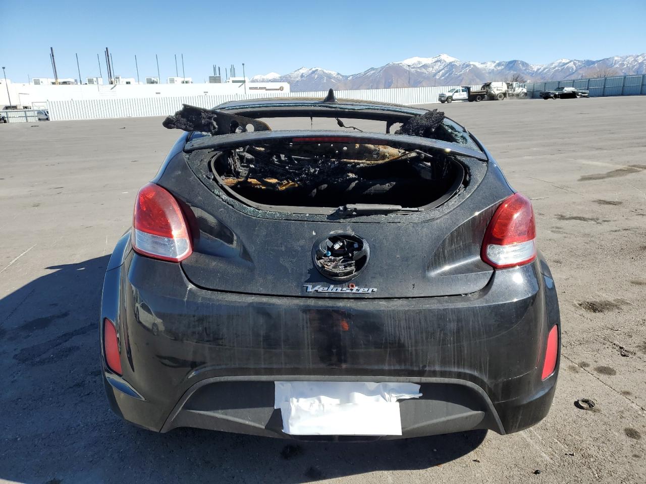 2017 Hyundai Veloster VIN KMHTC6AD9HU320166 Copart auction photo, burn damage thumbnail 6