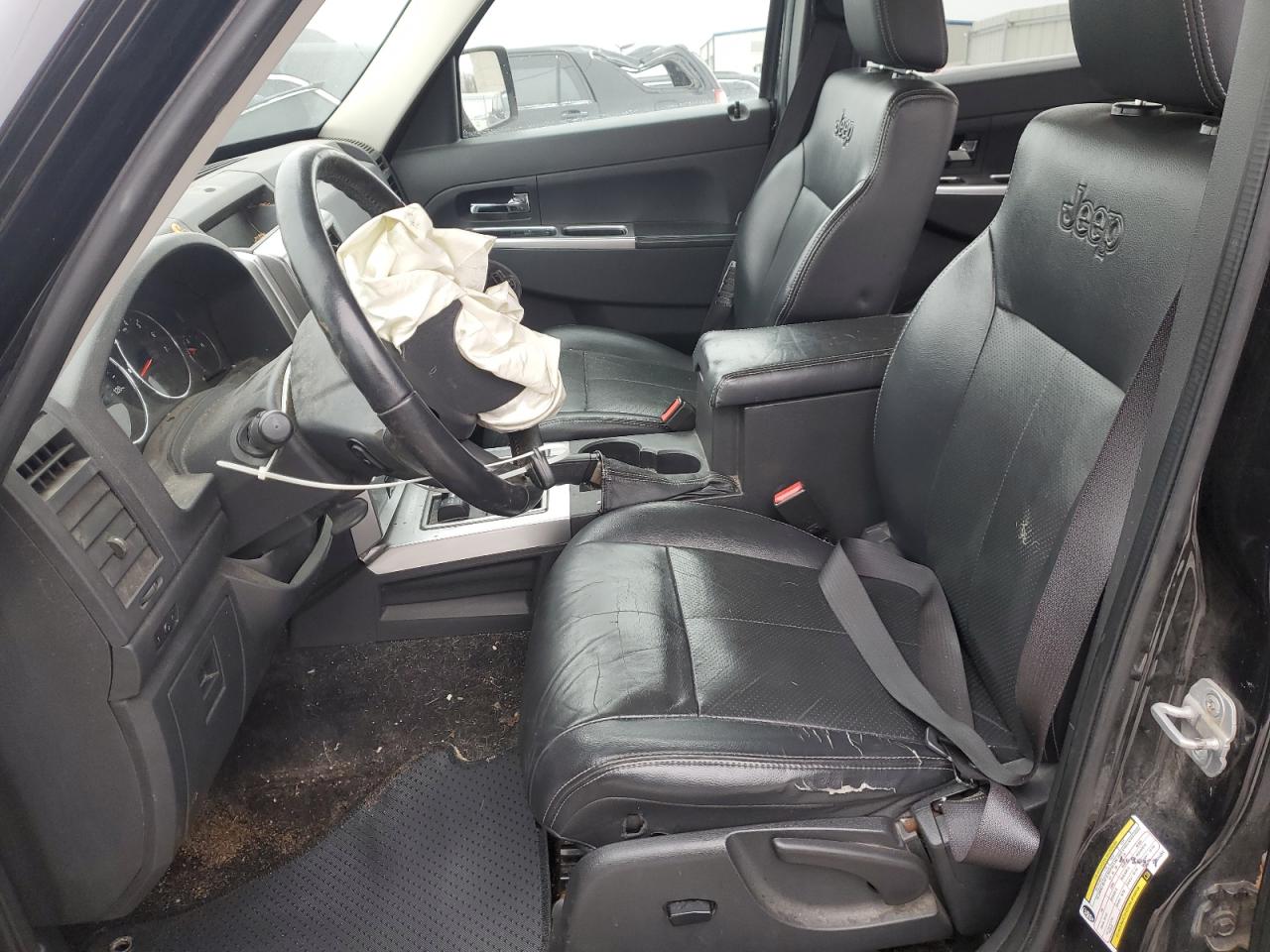 2009 Jeep Liberty (North America) VIN 1J8GN58K49W524354 Copart auction photo, front end damage thumbnail 7