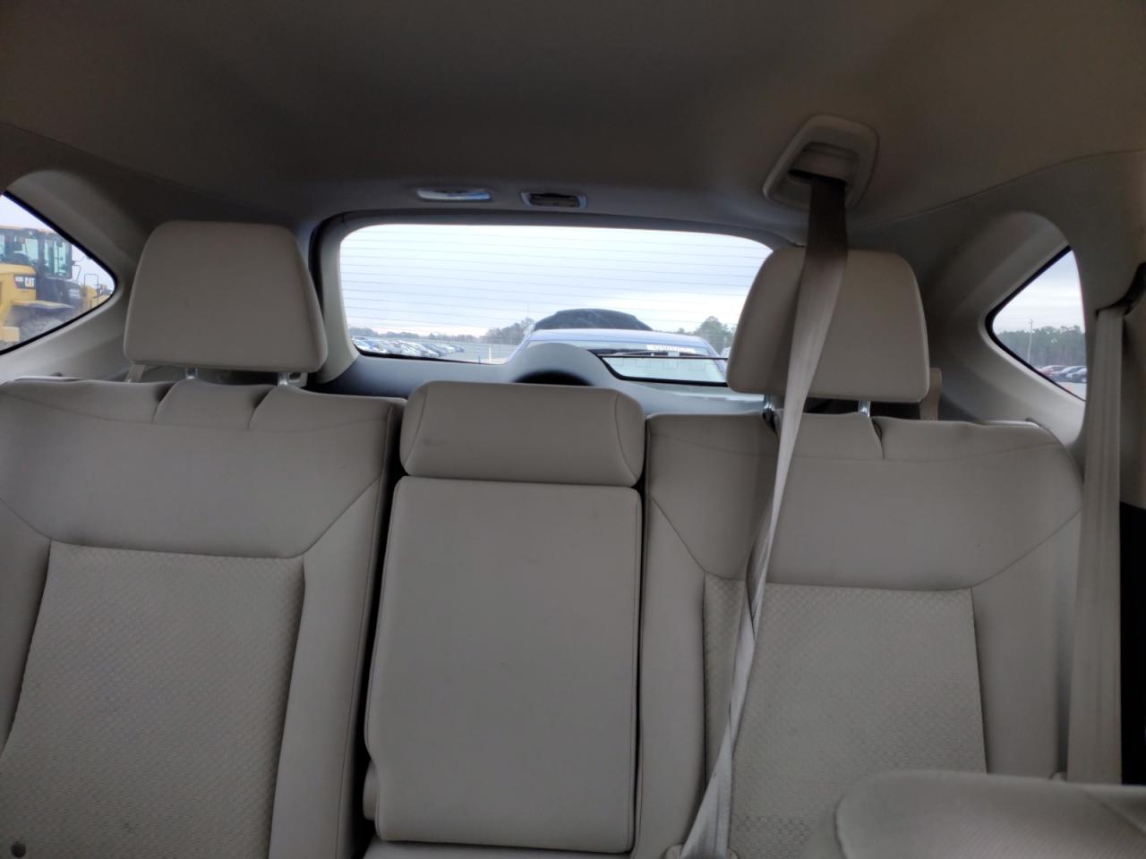 2016 Honda CR-V VIN 5J6RM4H4XGL038347 Copart auction photo, rear end damage thumbnail 10