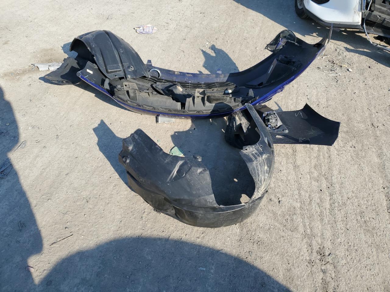 2014 Ford Fiesta VIN 3FADP4BJ8EM153715 Copart auction photo, front end / side damage thumbnail 12
