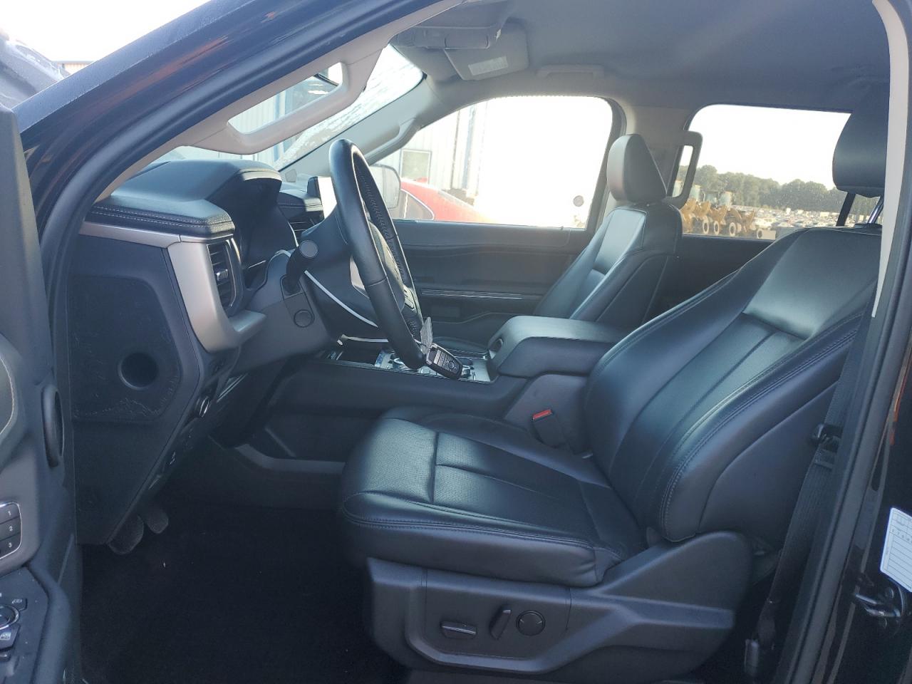 2023 Ford Expedition VIN 1FMJK1J88PEA12222 Copart auction photo, front end damage thumbnail 7