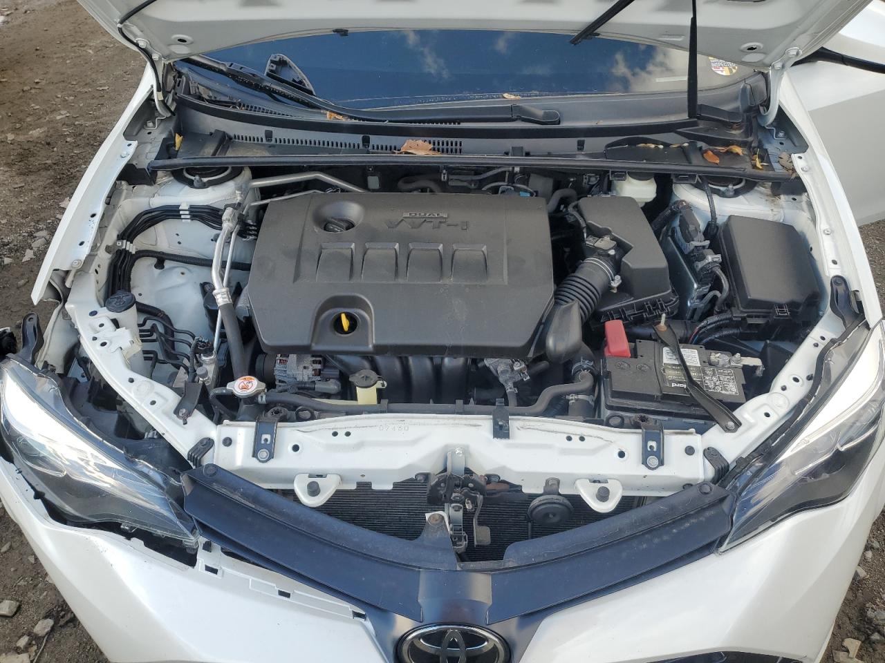 2019 Toyota Corolla VIN 5YFBURHE2KP882797 Copart auction photo, front end / rear end damage thumbnail 11