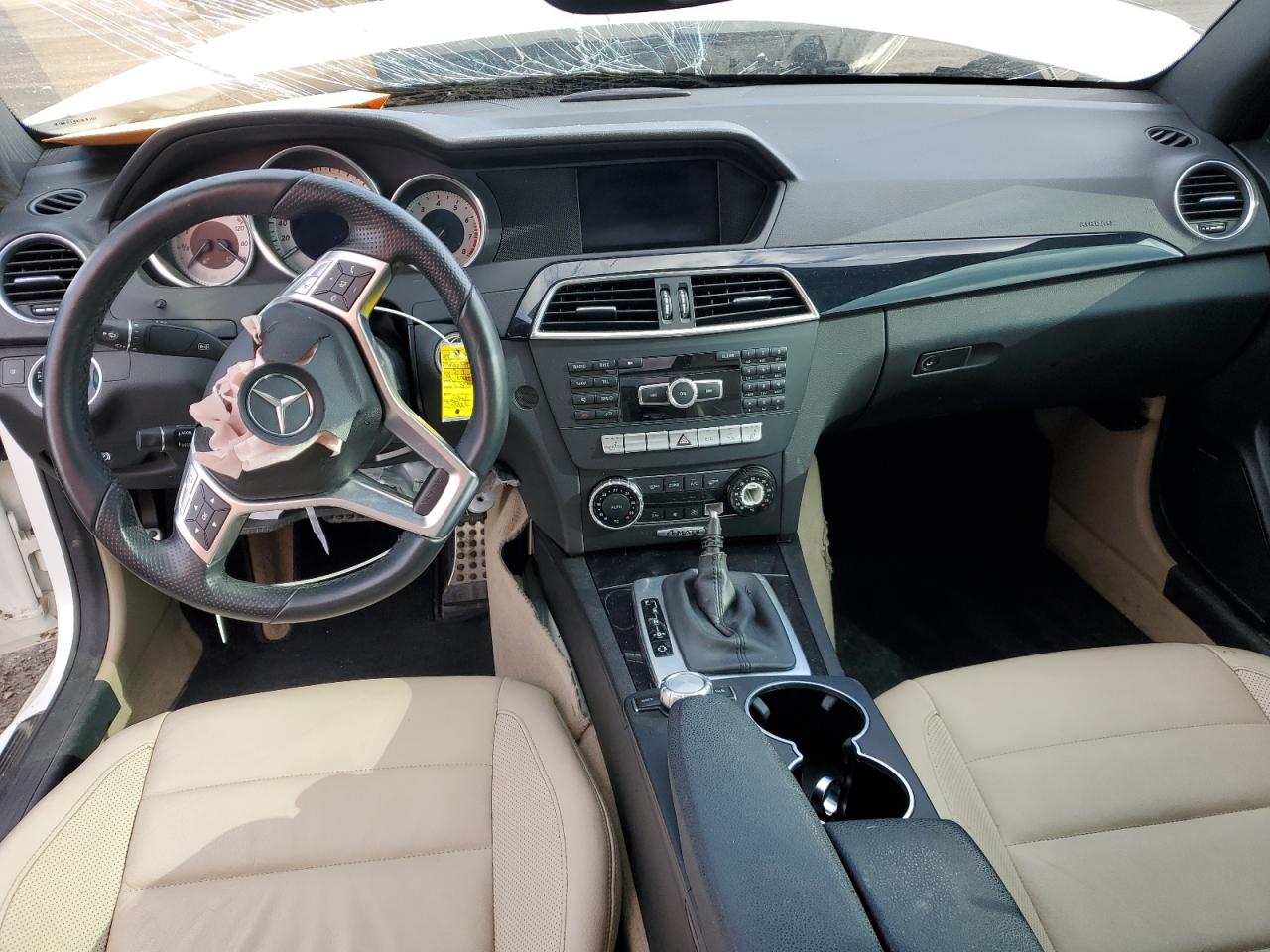 2014 Mercedes-Benz C-klasse VIN WDDGJ8JB4EG205920 Copart auction photo, front end damage thumbnail 8