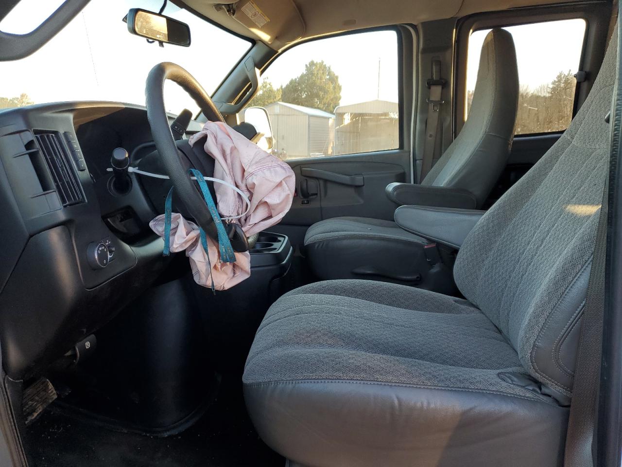 2018 Chevrolet Express VIN 1GAZGPFG9J1291361 Copart auction photo, all over damage thumbnail 7