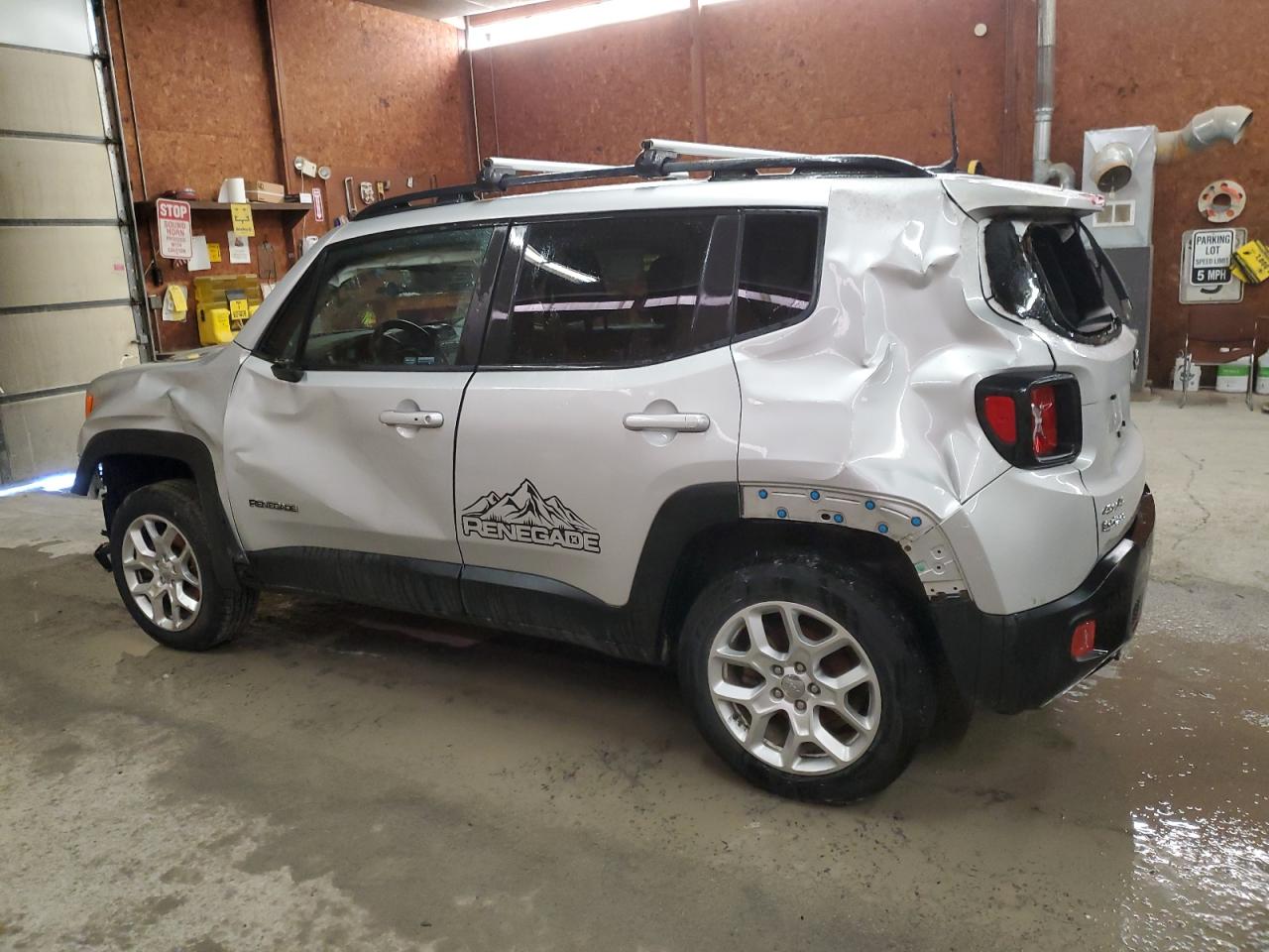2016 Jeep Renegade VIN ZACCJBBT5GPD59975 Copart auction photo, rollover damage thumbnail 2