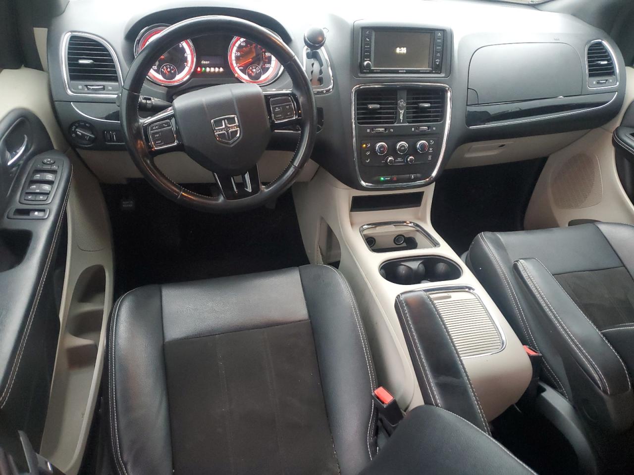 2019 Dodge Caravan VIN 2C4RDGCG9KR799864 Copart auction photo, rear end / minor dent/scratches damage thumbnail 8