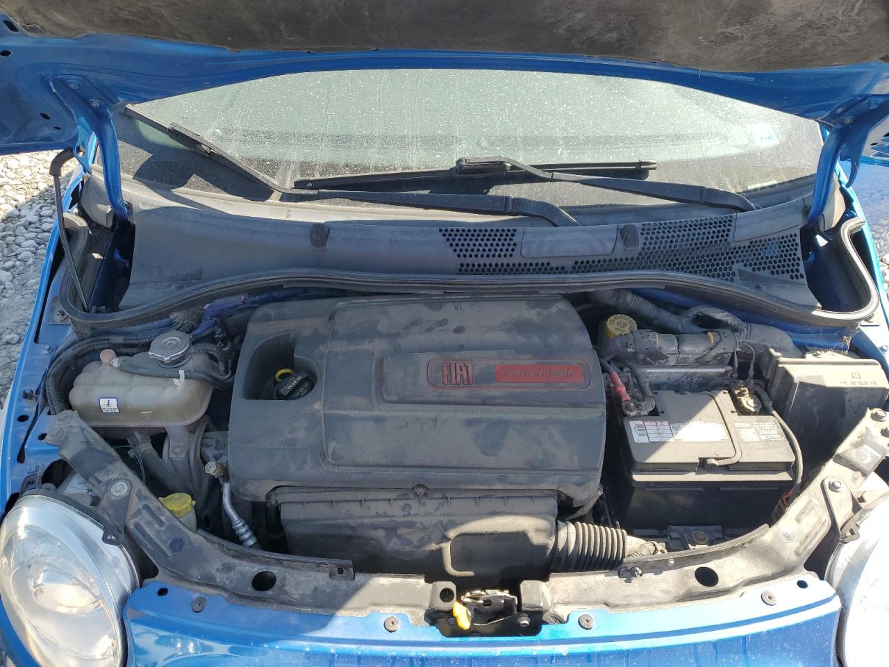 2015 Fiat 500 VIN 3C3CFFBR3FT560654 Copart auction photo, rear end damage thumbnail 11