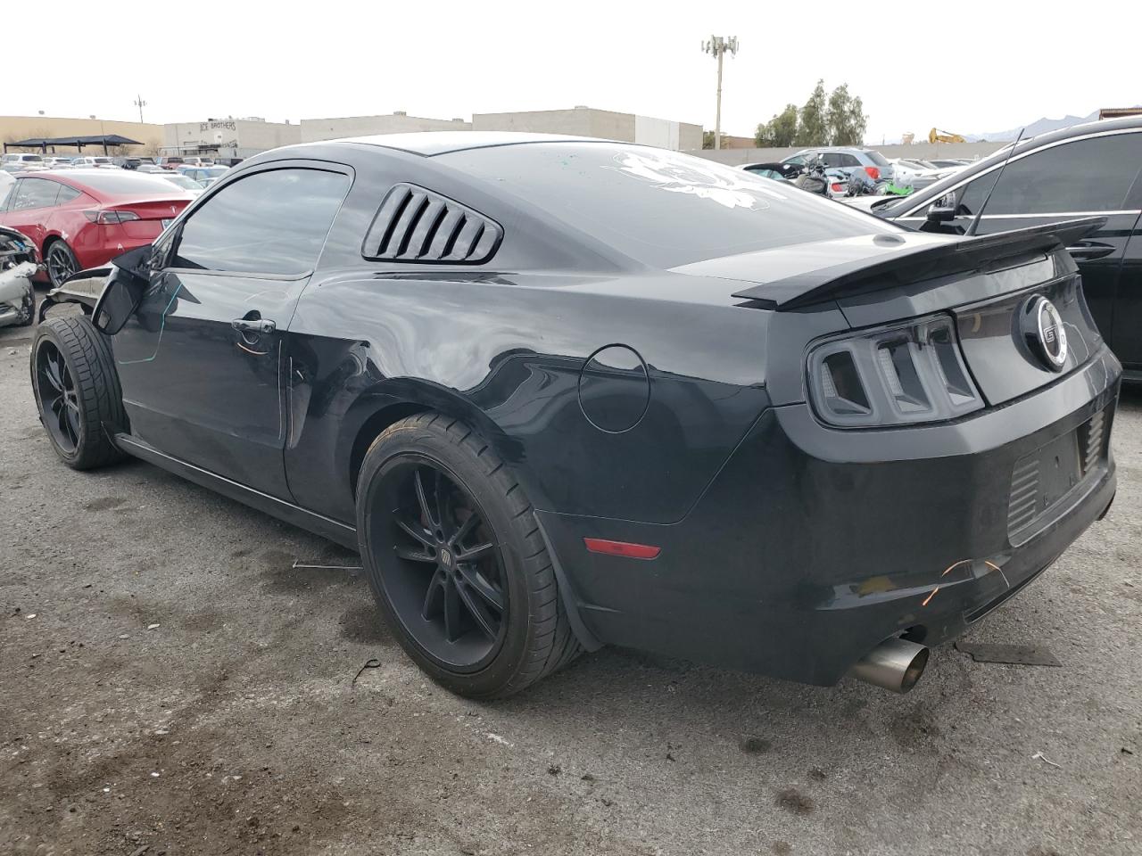 2013 Ford Mustang VIN 1ZVBP8CF4D5221433 Copart auction photo, side / front end damage thumbnail 2
