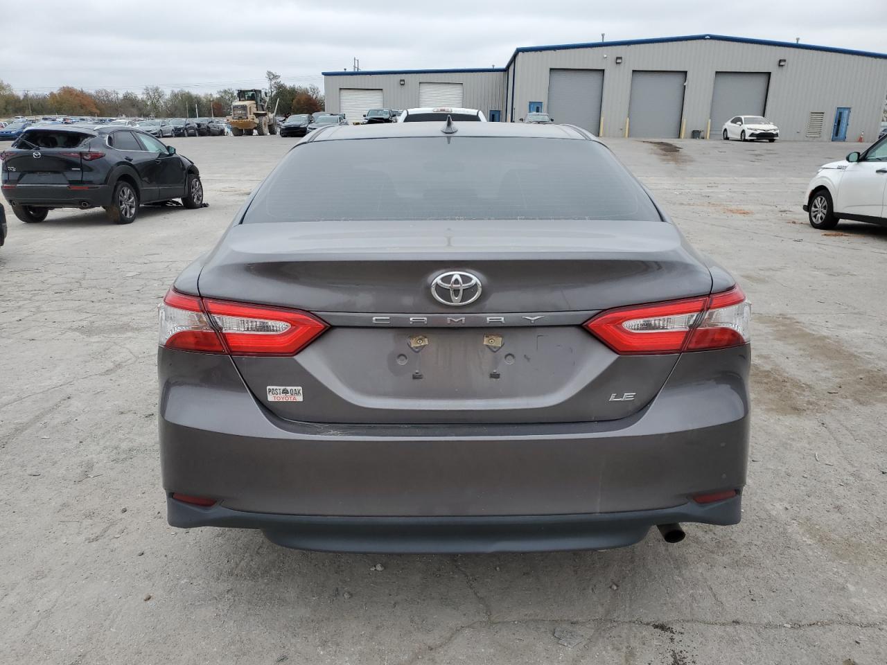 2019 Toyota Camry VIN 4T1B11HK5KU765570 Copart auction photo, front end / minor dent/scratches damage thumbnail 6