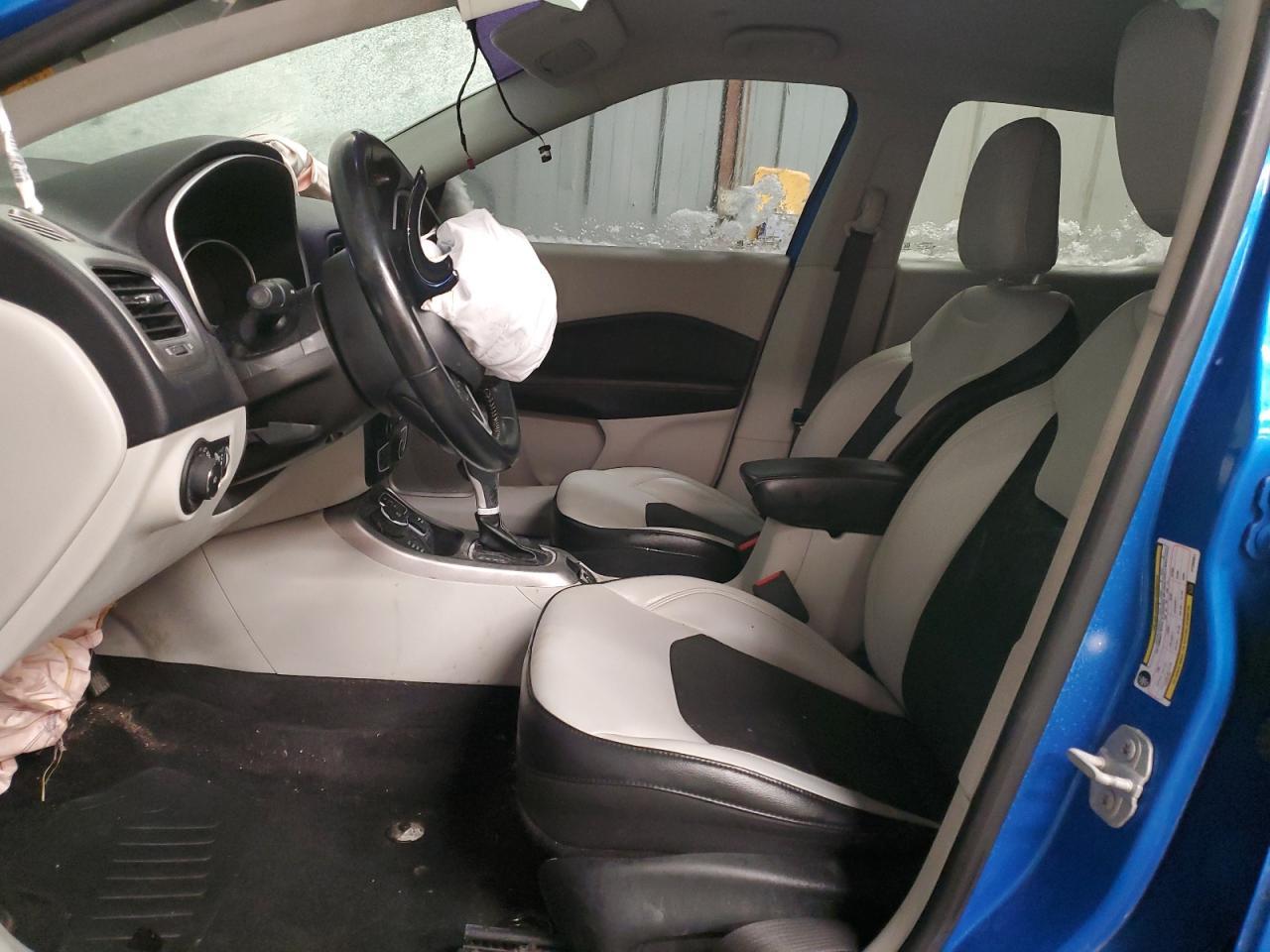 2018 Jeep Compass VIN 3C4NJDBBXJT230951 Copart auction photo, front end damage thumbnail 7