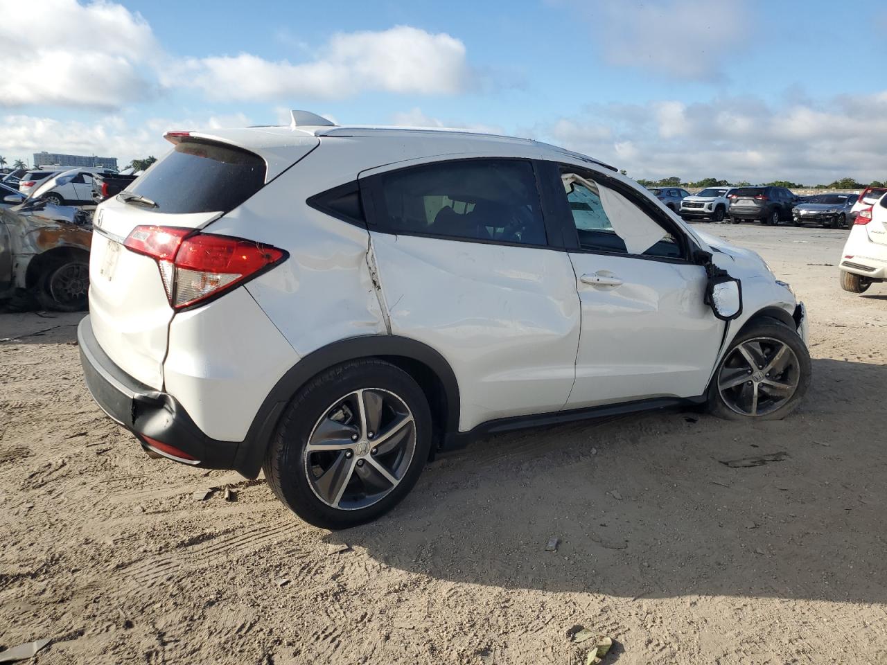 2022 Honda HR-V VIN 3CZRU5H78NM722518 Copart auction photo, all over damage thumbnail 3