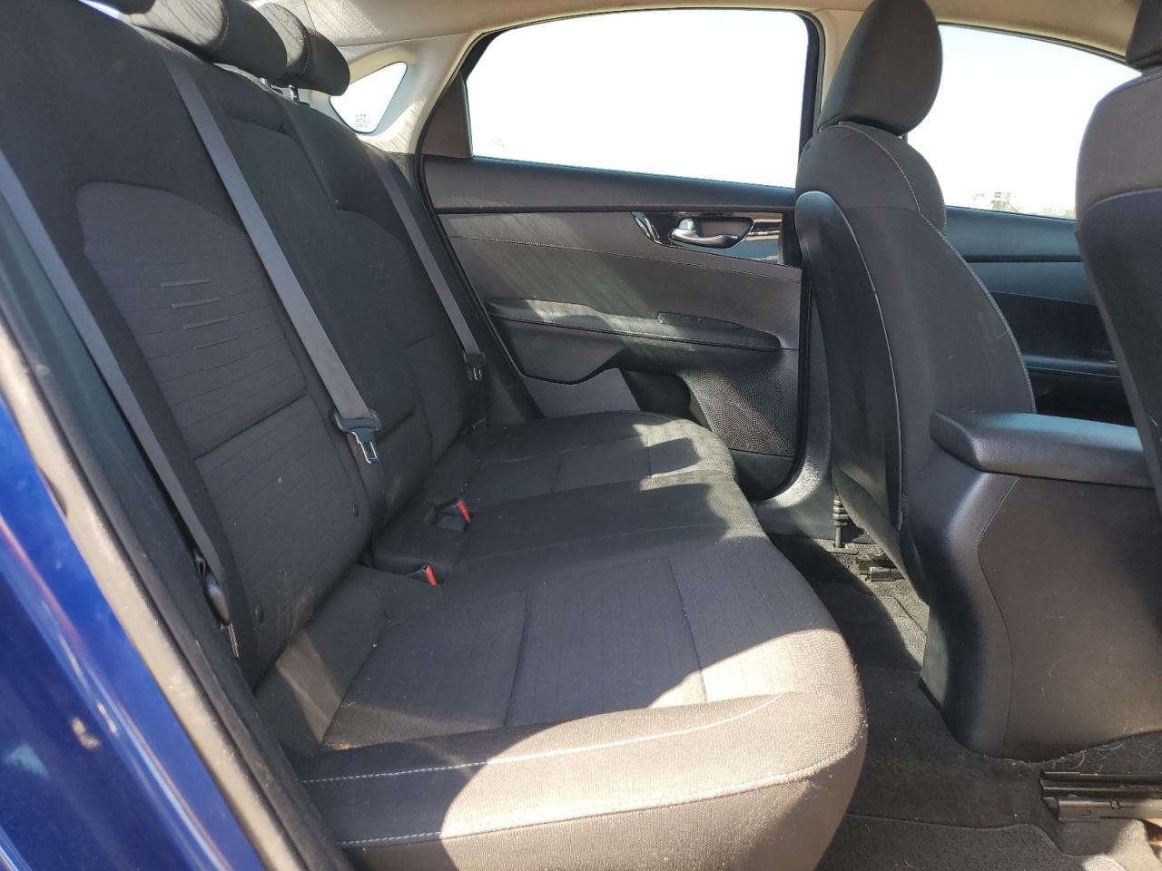 2019 KIA Forte VIN 3KPF34AD6KE040930 Copart auction photo, front end / minor dent/scratches damage thumbnail 10