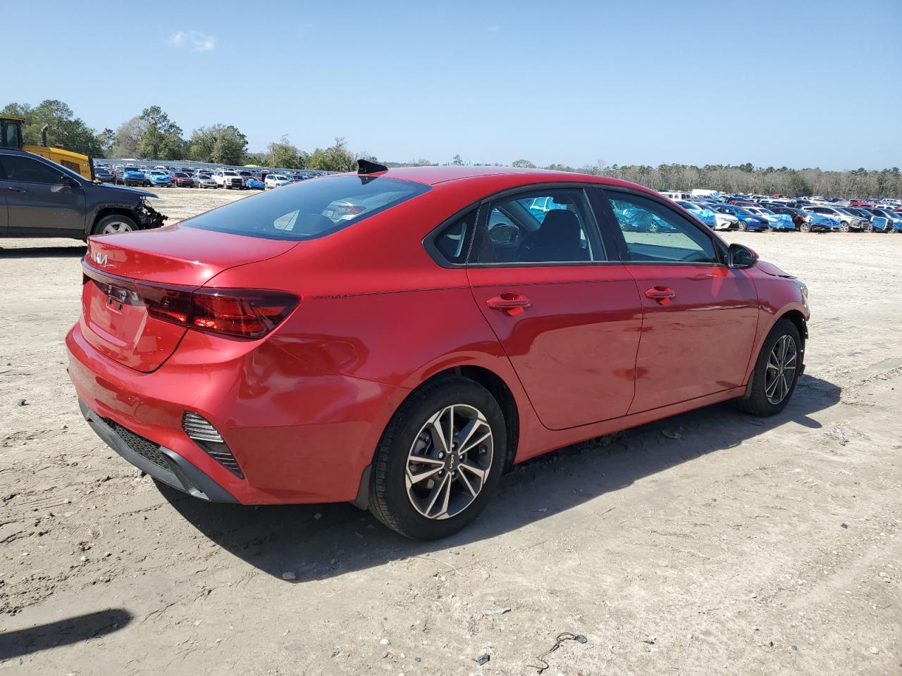 2024 KIA Forte VIN 3KPF24AD7RE830864 Copart auction photo, side damage thumbnail 3