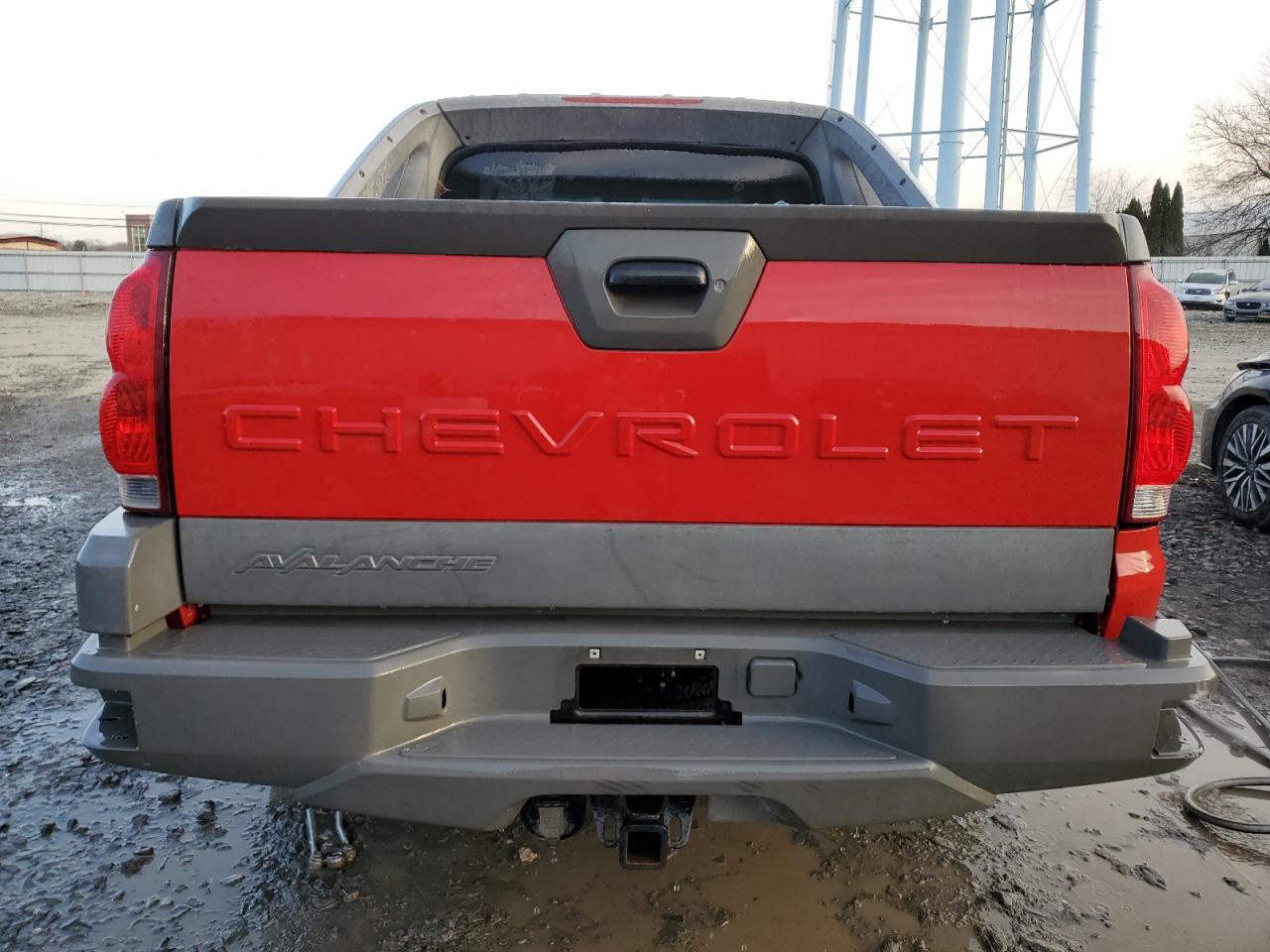 2002 Chevrolet Avalanche VIN 3GNEK13T62G194924 Copart auction photo, all over damage thumbnail 6