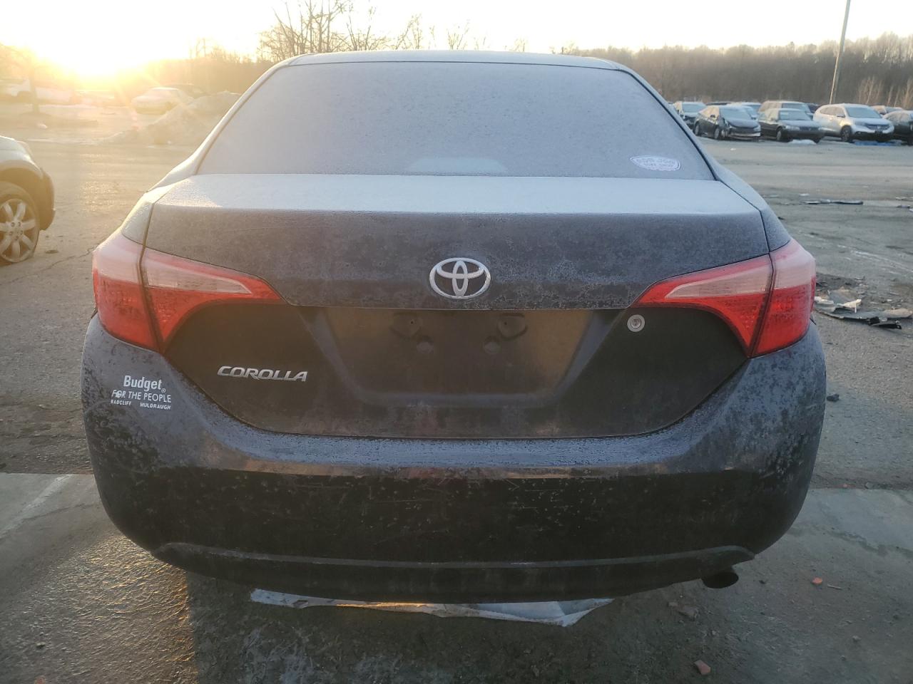 2019 Toyota Corolla VIN 2T1BURHE7KC128908 Copart auction photo, front end damage thumbnail 6