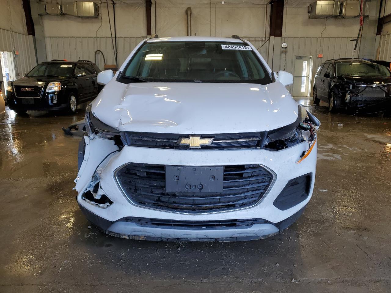2018 Chevrolet Trax VIN 3GNCJLSB1JL396106 Copart auction photo, front end / side damage thumbnail 5