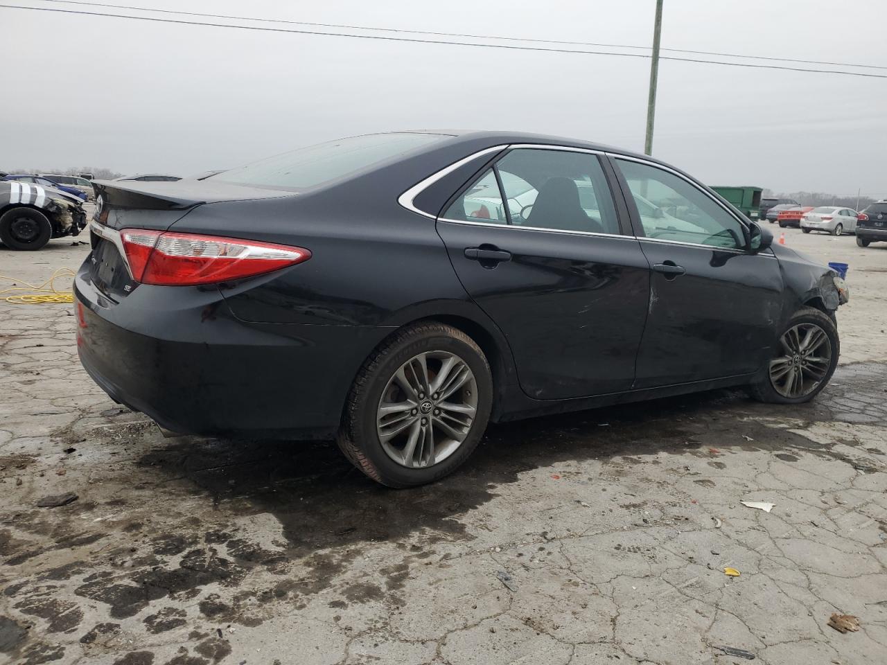 2016 Toyota Camry VIN 4T1BF1FKXGU511901 Copart auction photo, front end / side damage thumbnail 3