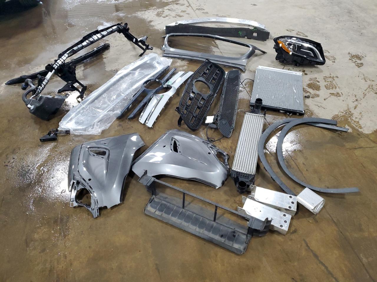 2015 Mercedes-Benz GLA-klasse VIN WDCTG4GBXFJ090066 Copart auction photo, front end damage thumbnail 12