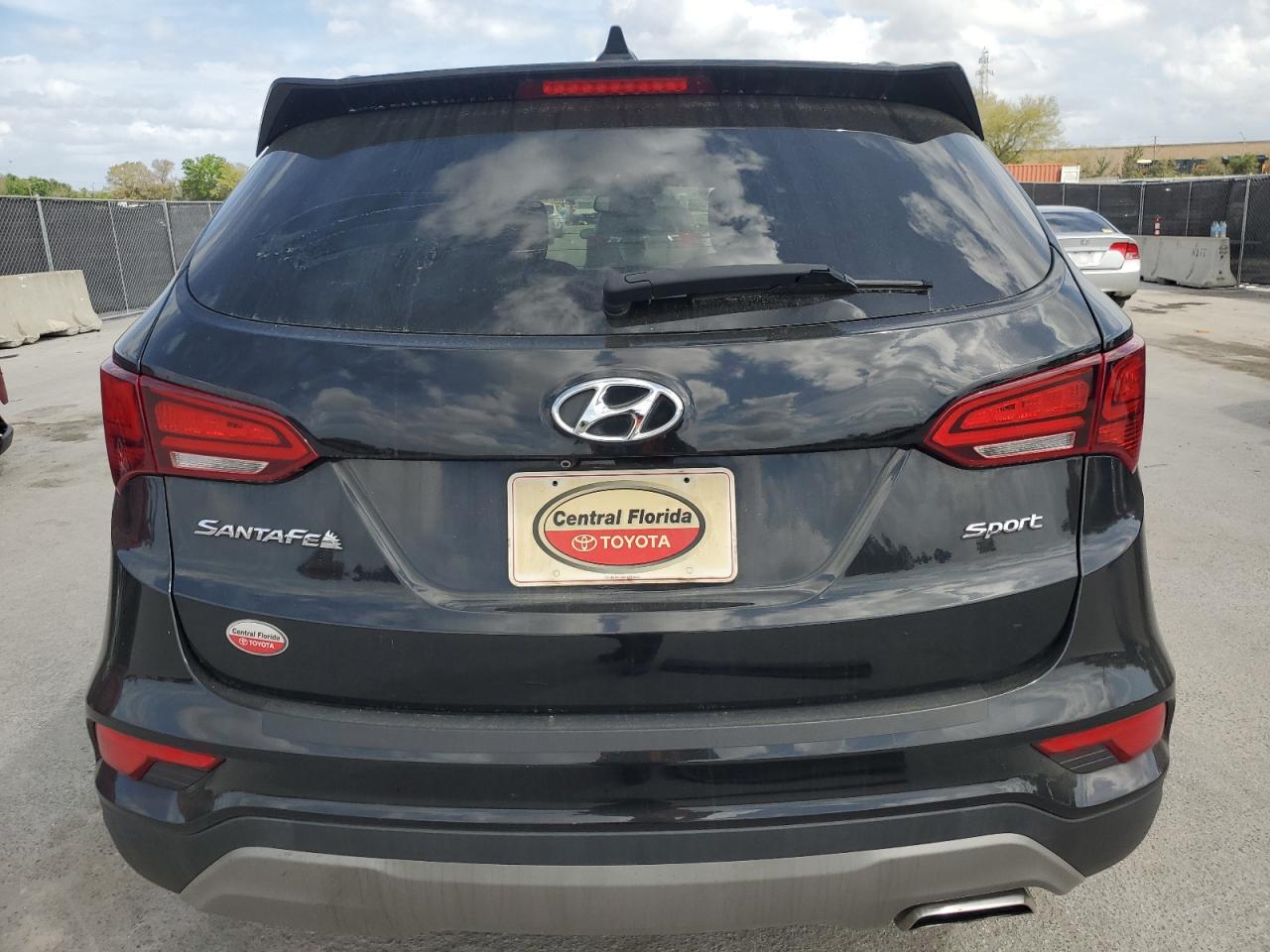 2017 Hyundai Santa Fe VIN 5NMZU3LB1HH016388 Copart auction photo, side damage thumbnail 6