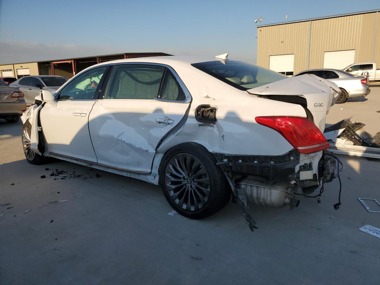 2019 Genesis G90 VIN KMHG34JA2KU053343 Copart auction photo, all over damage thumbnail 2