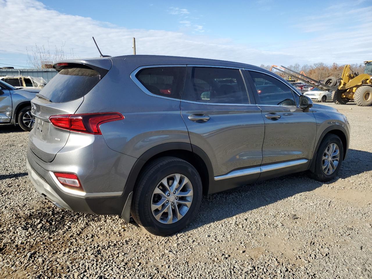 2019 Hyundai Santa Fe VIN 5NMS2CAD4KH006733 Copart auction photo, front end / side damage thumbnail 3