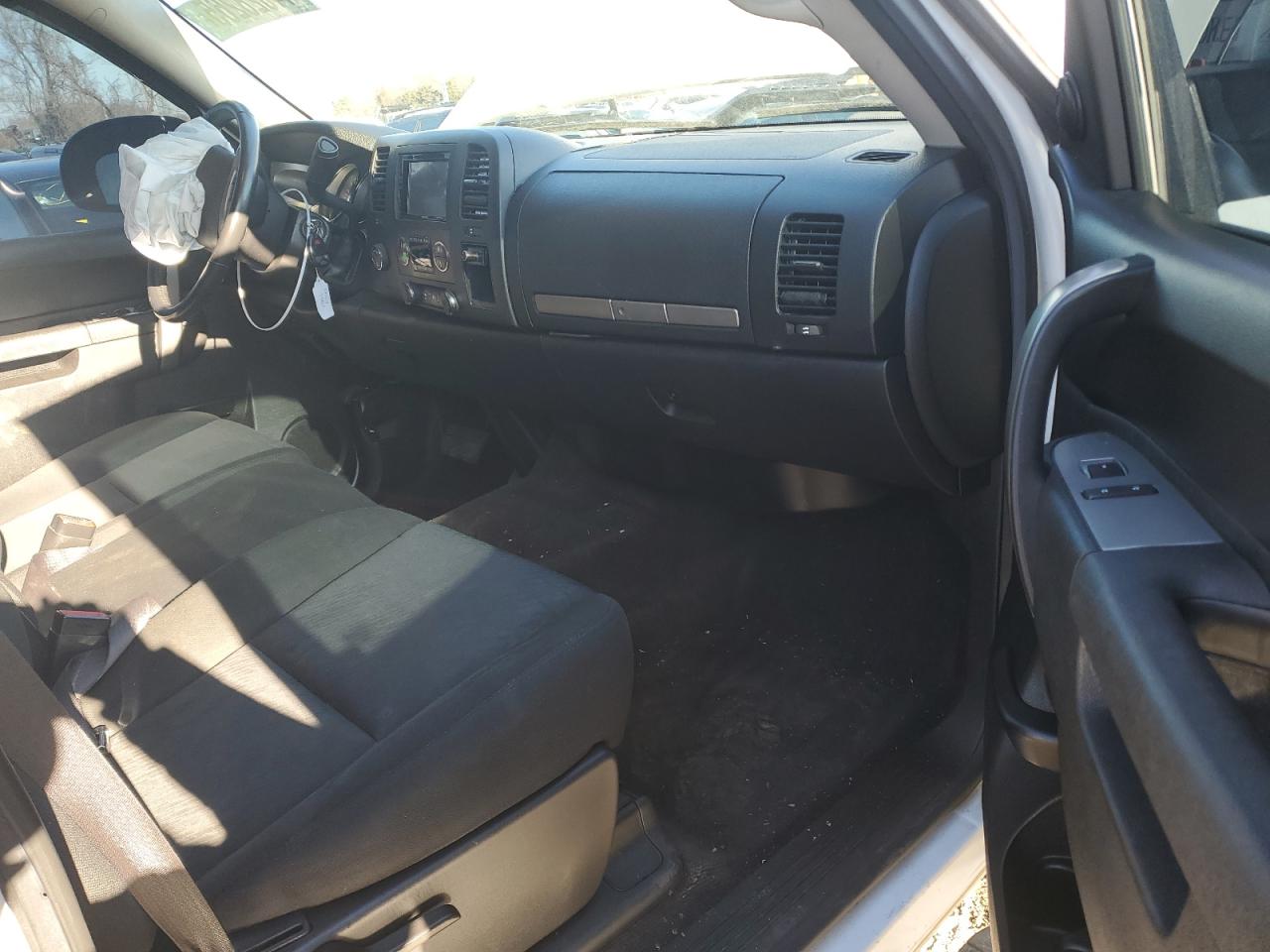 2013 Chevrolet Silverado VIN 3GCPKSE71DG149447 Copart auction photo, front end damage thumbnail 8