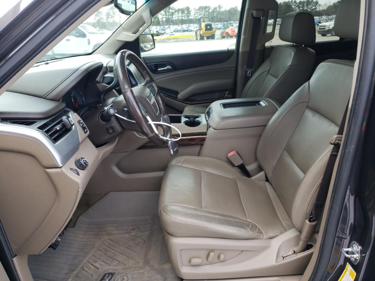 2018 GMC Yukon VIN 1GKS1BKCXJR293982 Copart auction photo, minor dent/scratches damage thumbnail 7
