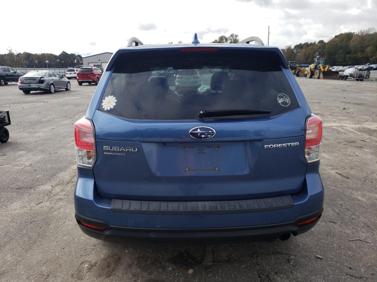 2018 Subaru Forester VIN JF2SJAWCXJH598731 Copart auction photo, front end damage thumbnail 6