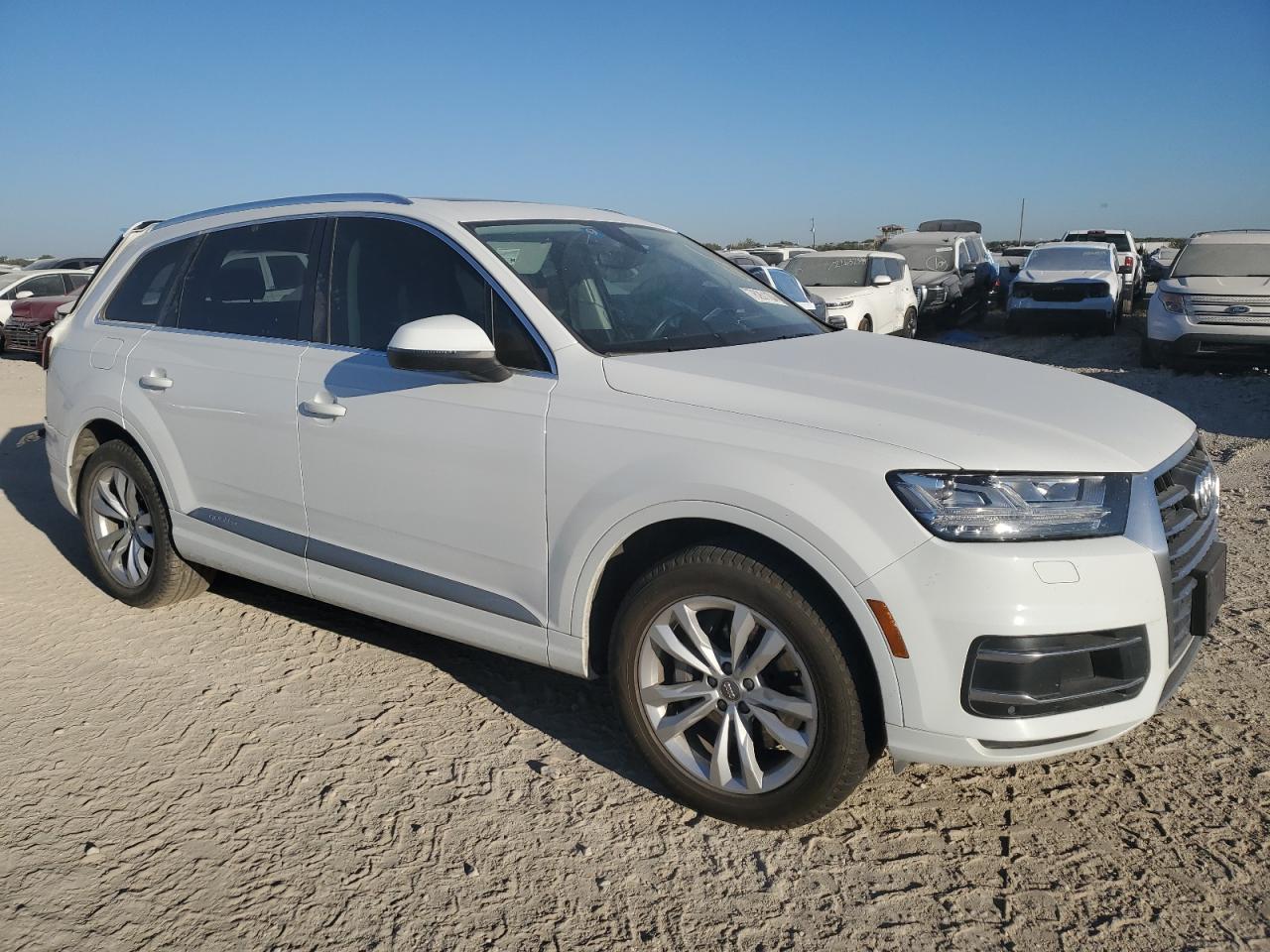 2019 Audi Q7 VIN WA1LHAF78KD036119 Copart auction photo, all over damage thumbnail 4