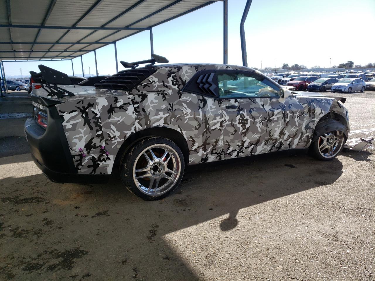 2018 Dodge Challenger VIN 2C3CDZAG2JH321718 Copart auction photo, front end / rear end damage thumbnail 3